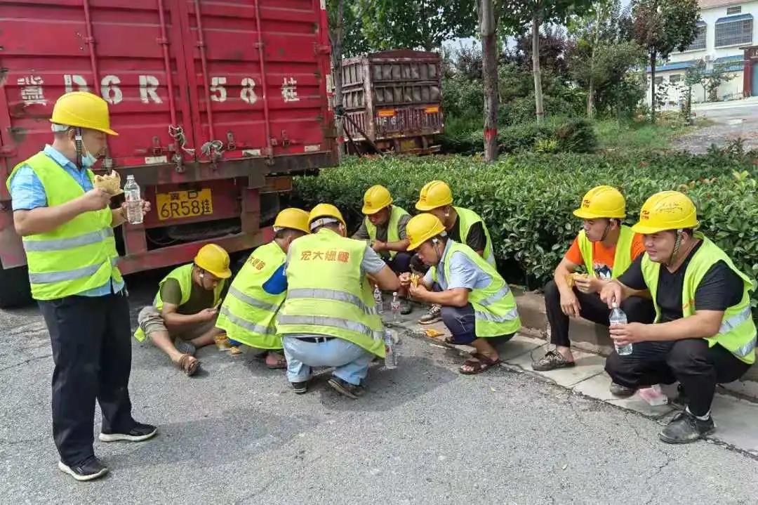 風(fēng)雨同舟｜搶險(xiǎn)救援衛(wèi)河決堤口，踐行宏大使命擔(dān)當(dāng)！